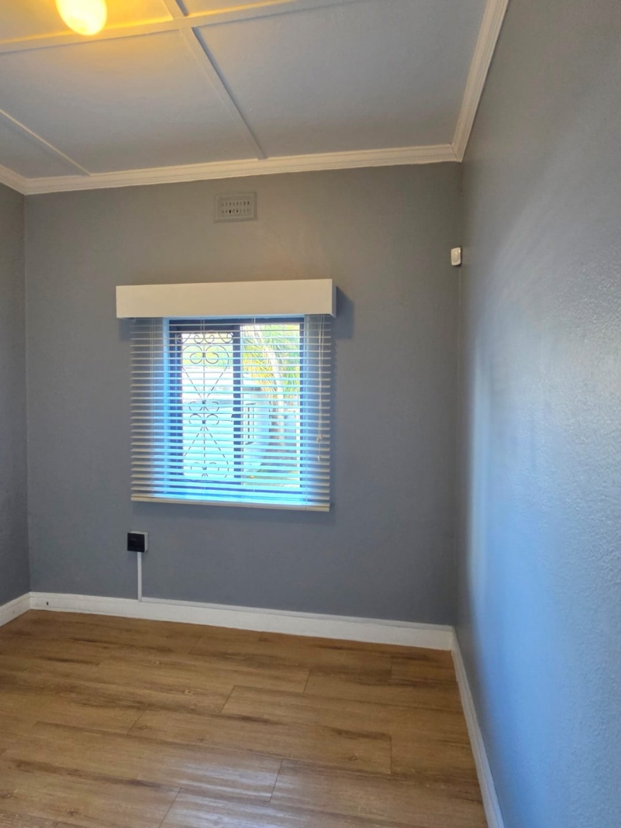 5 Bedroom Property for Sale in Kenilworth Western Cape